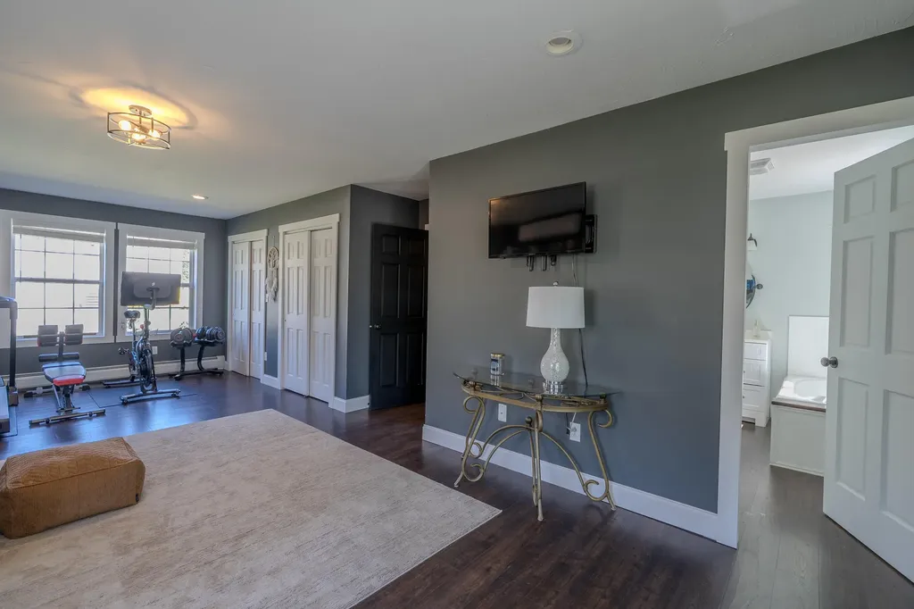 13 Benjamins Way Bangor ME 04401
