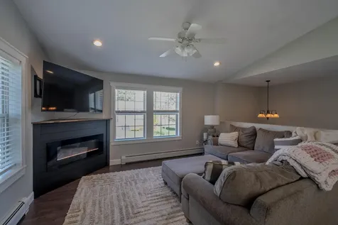 13 Benjamins Way Bangor ME 04401