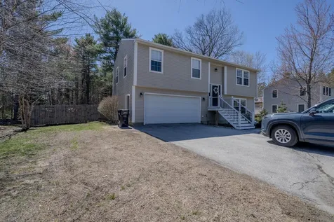 13 Benjamins Way Bangor ME 04401