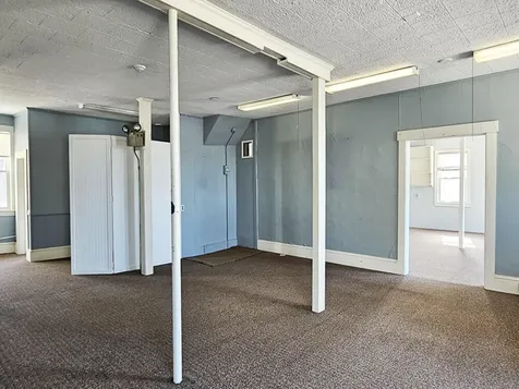 76 Main Street Newcastle ME 04553