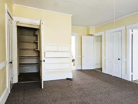 76 Main Street Newcastle ME 04553