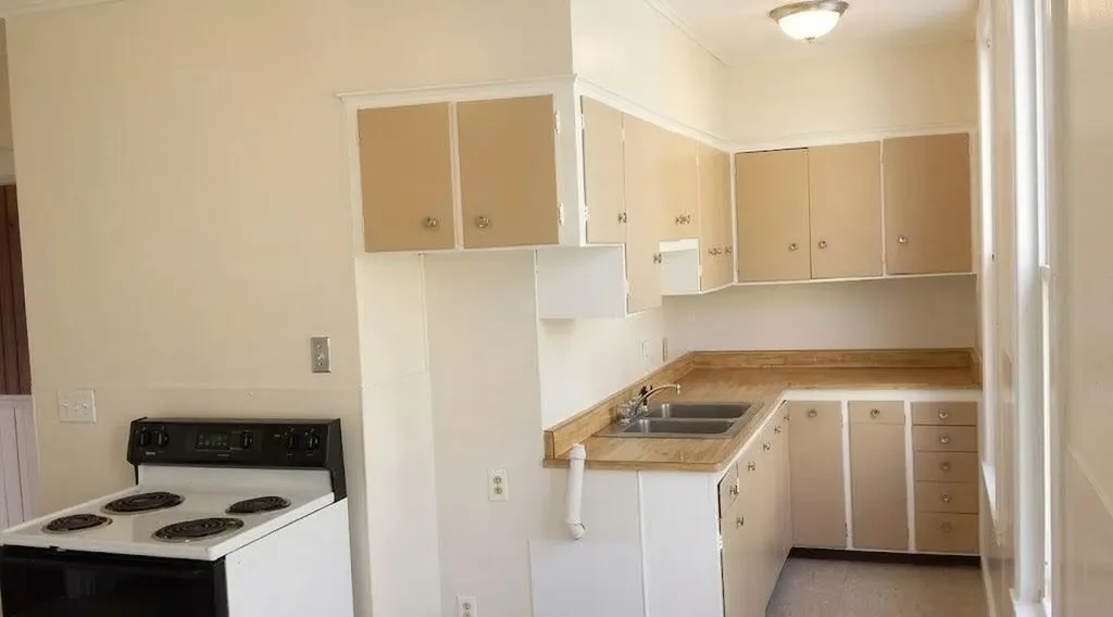 56 Wood Street Lewiston ME 04240