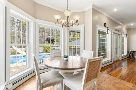 23 Casselton Road Raymond ME 04071