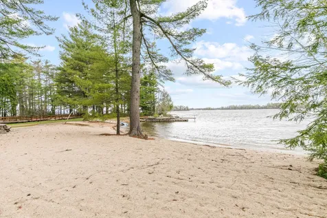 23 Casselton Road Raymond ME 04071
