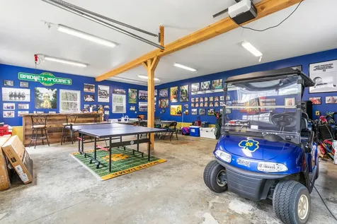 23 Casselton Road Raymond ME 04071