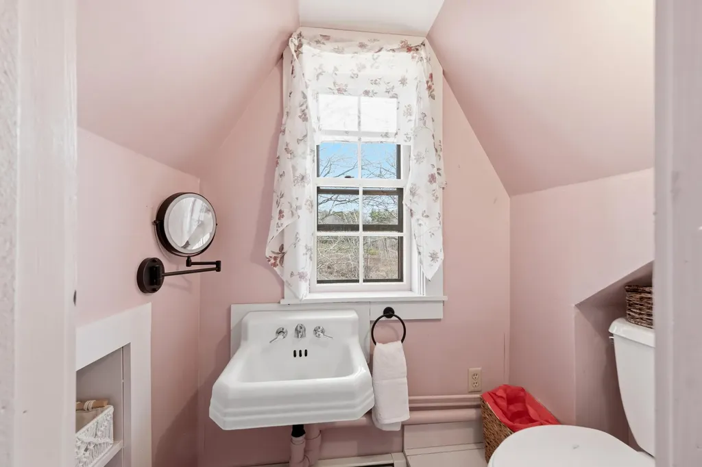 175 Quarry Road Waldoboro ME 04572