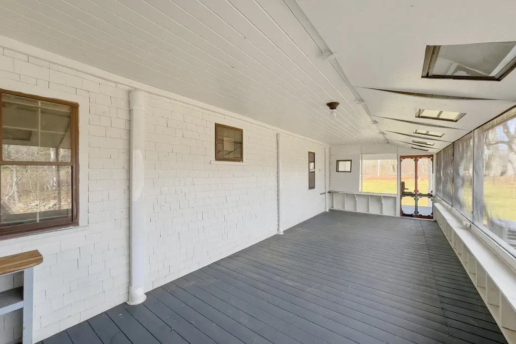 175 Quarry Road Waldoboro ME 04572