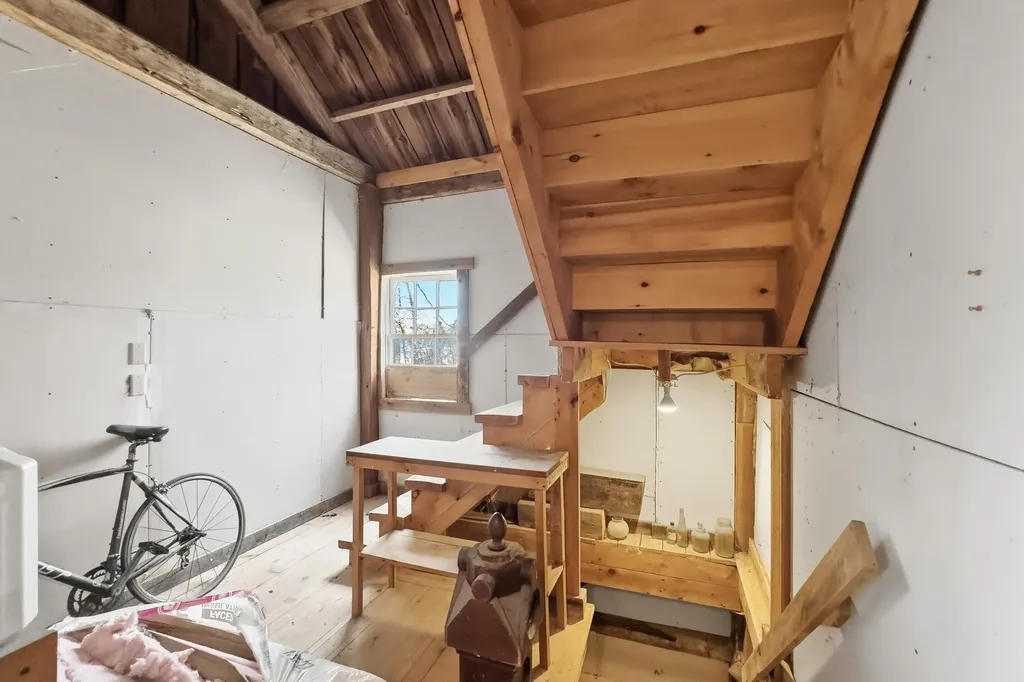 175 Quarry Road Waldoboro ME 04572