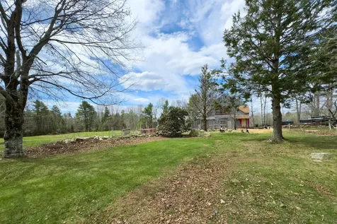 175 Quarry Road Waldoboro ME 04572