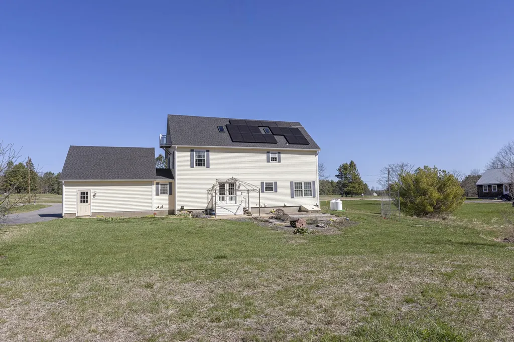 117 Mclellan Road Gorham ME 04038
