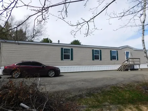 33 Lorna Lane Glenburn ME 04401