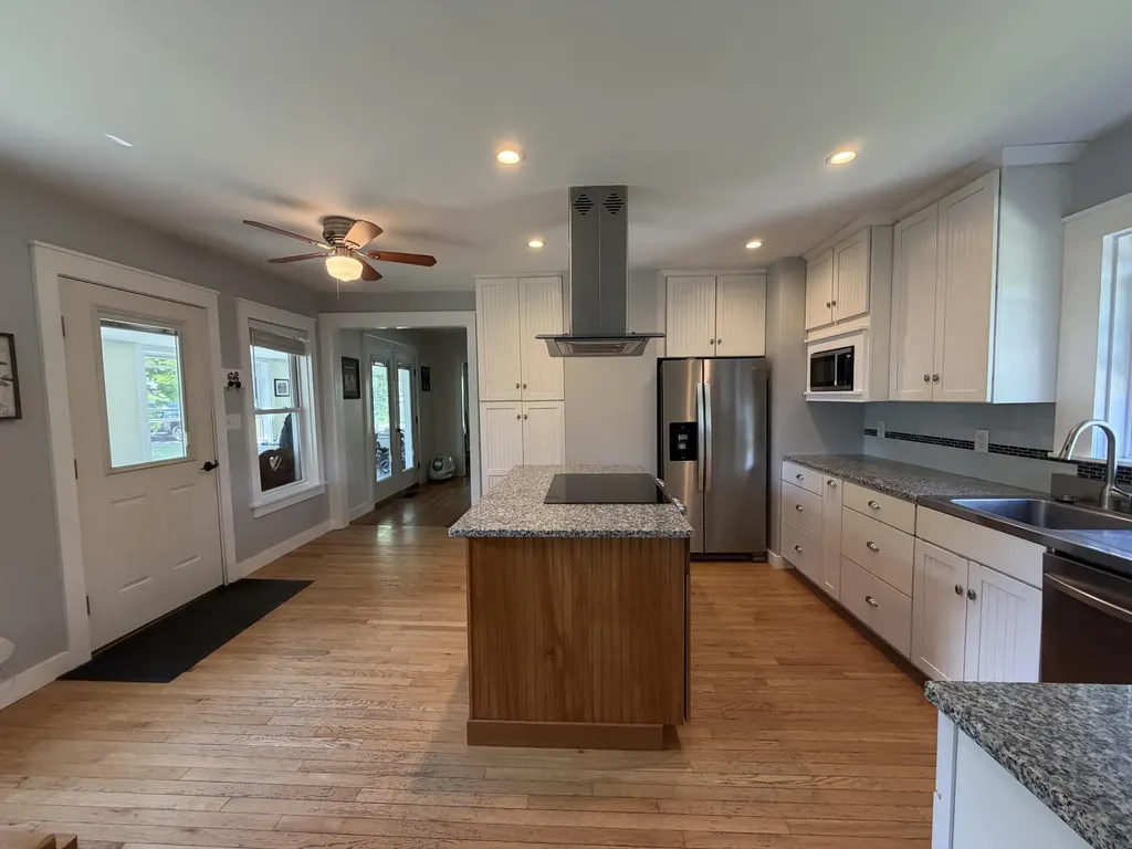 930 Main Street Monmouth ME 04259