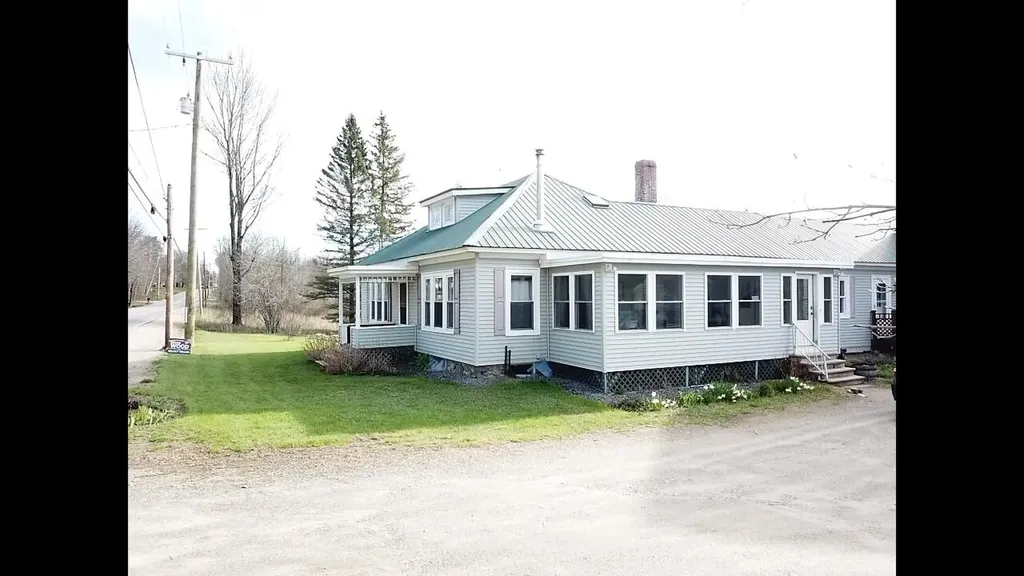 930 Main Street Monmouth ME 04259