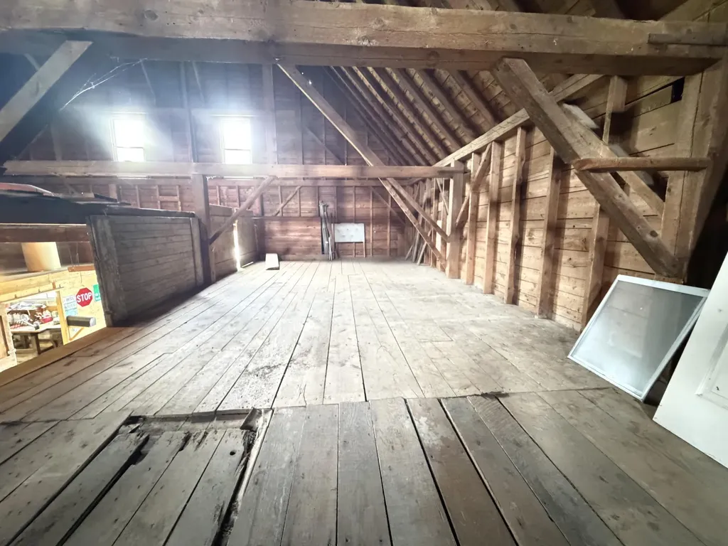 930 Main Street Monmouth ME 04259