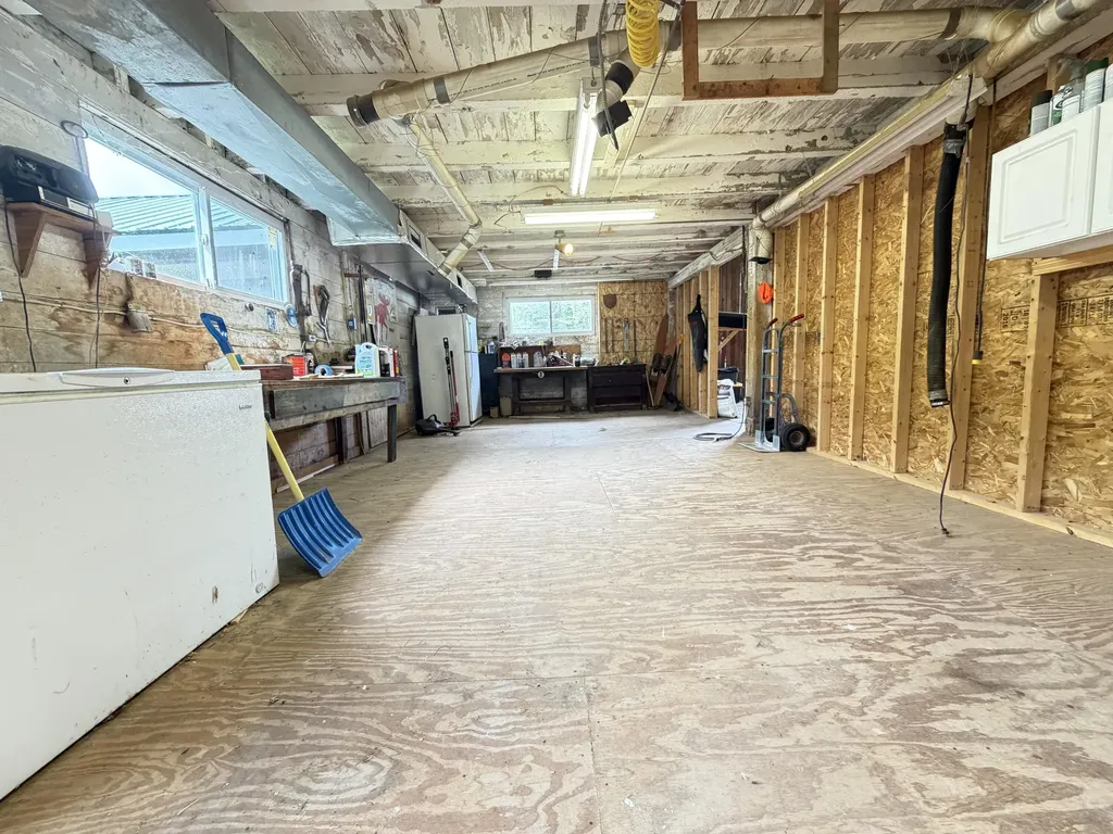 930 Main Street Monmouth ME 04259