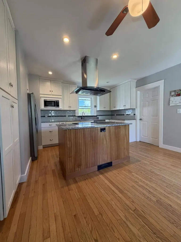 930 Main Street Monmouth ME 04259
