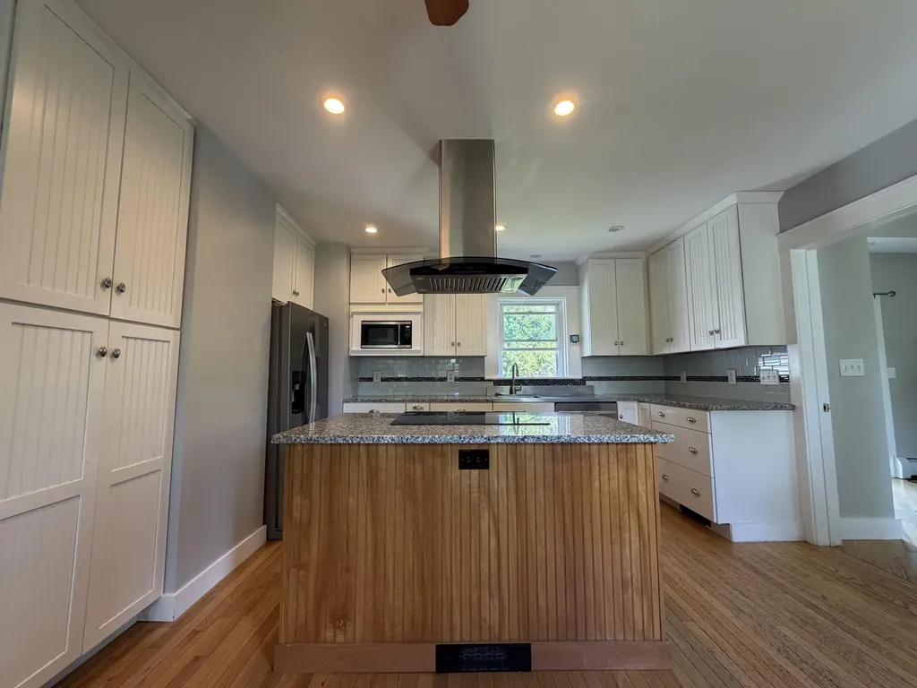 930 Main Street Monmouth ME 04259