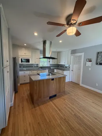930 Main Street Monmouth ME 04259
