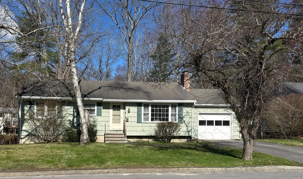 44 Penwood Drive Portland ME 04102
