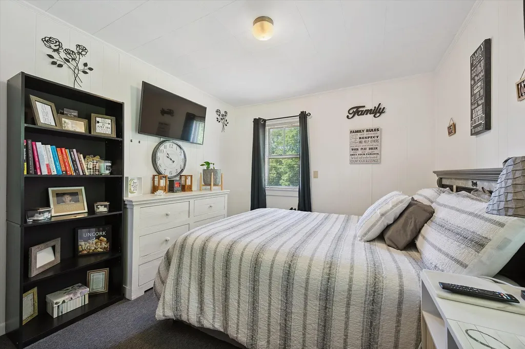76 Taunton Drive Sullivan ME 04664