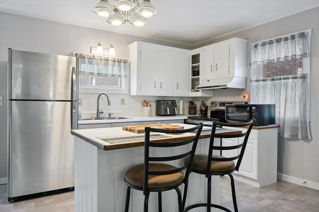 76 Taunton Drive Sullivan ME 04664
