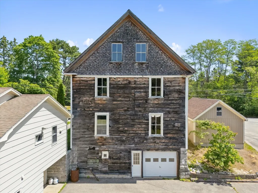 76 Taunton Drive Sullivan ME 04664