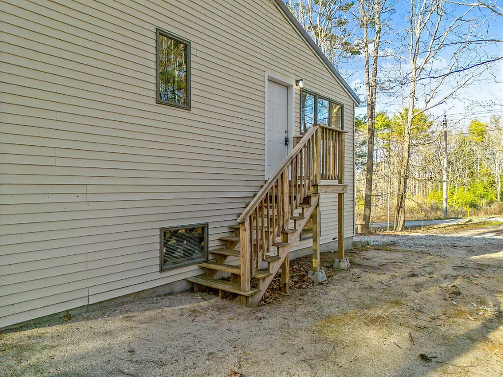 6 Lookout Lane Raymond ME 04071