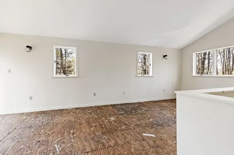 6 Lookout Lane Raymond ME 04071