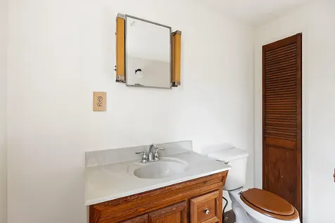 6 Lookout Lane Raymond ME 04071