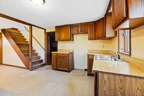 6 Lookout Lane Raymond ME 04071