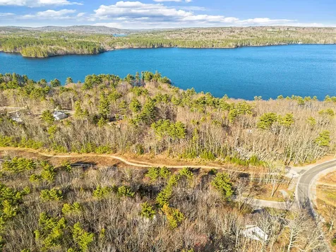 6 Lookout Lane Raymond ME 04071