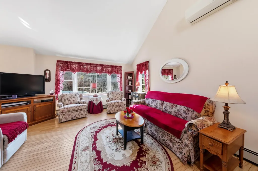 222 Washington Street Camden ME 04843