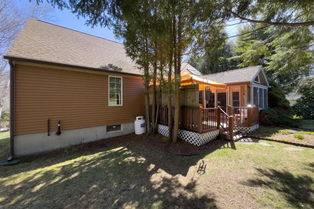 222 Washington Street Camden ME 04843