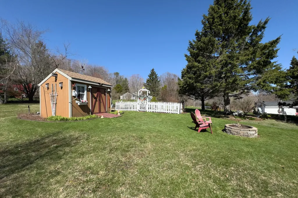 222 Washington Street Camden ME 04843