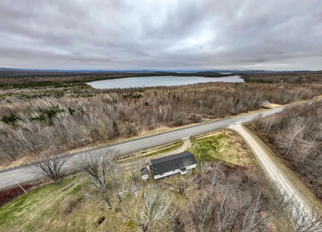 1270 U.s. 1 Weston ME 04424
