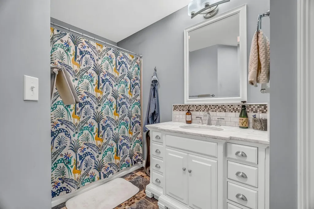 45 Hermon Heights Hermon ME 04401