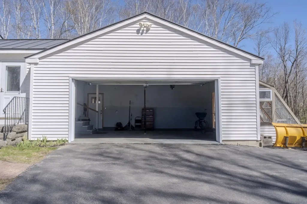 59 Palmer Road Skowhegan ME 04976