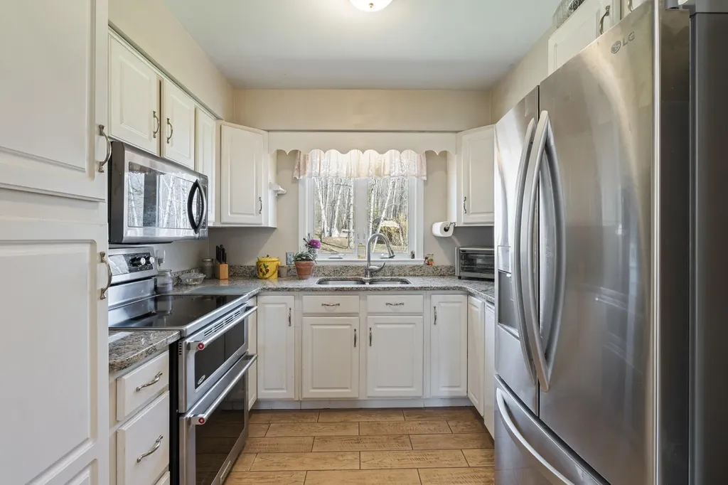 59 Palmer Road Skowhegan ME 04976