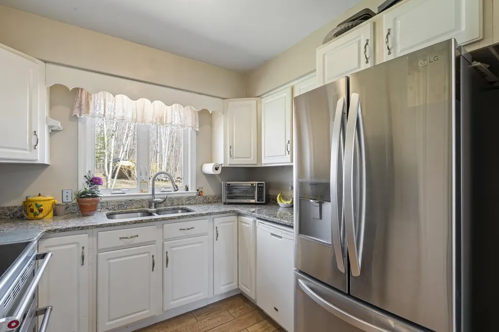 59 Palmer Road Skowhegan ME 04976