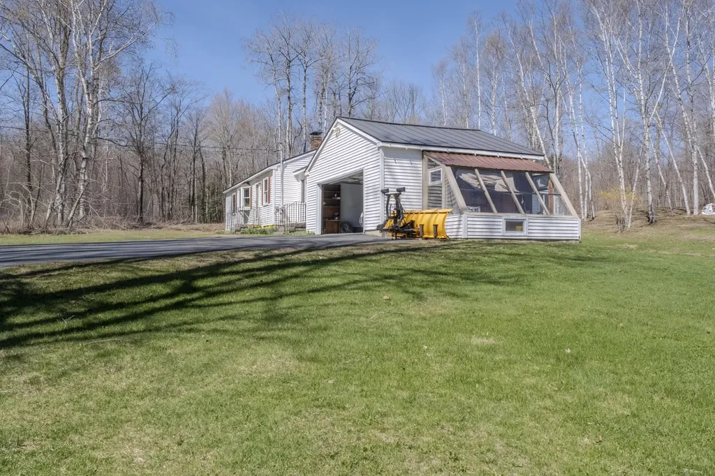 59 Palmer Road Skowhegan ME 04976