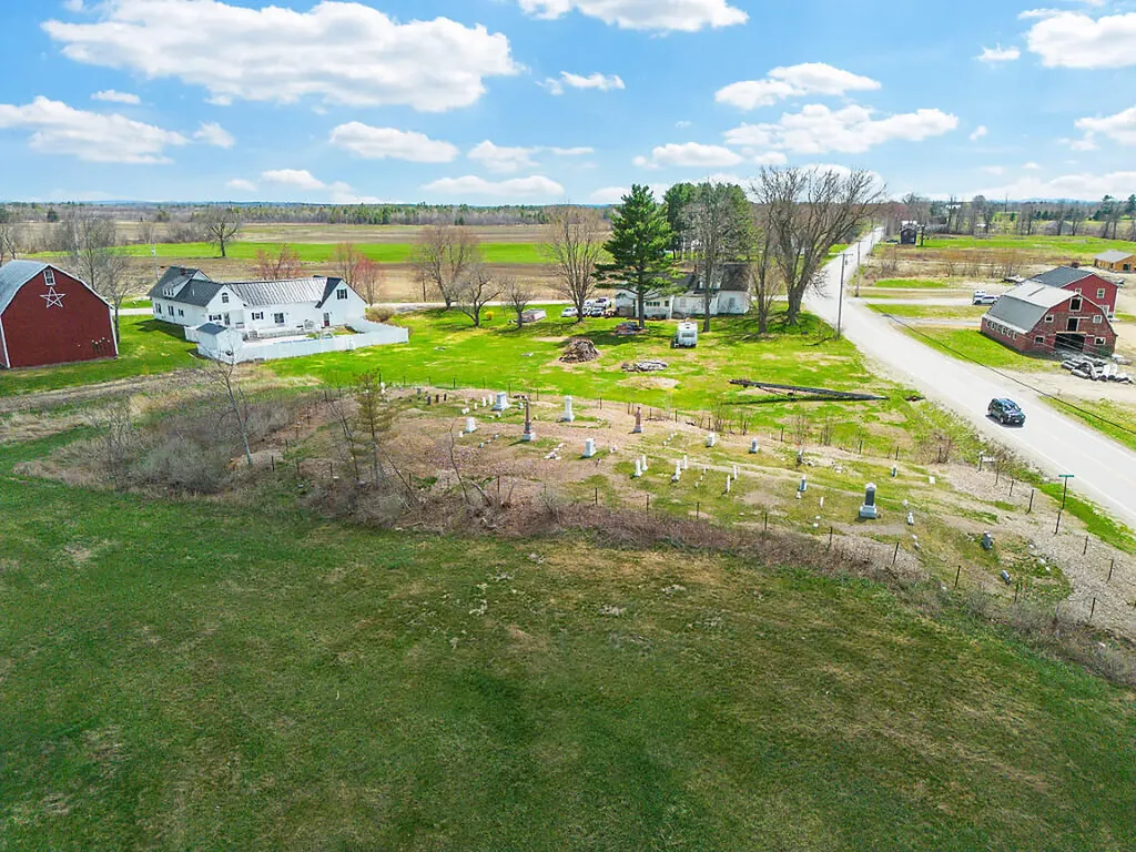 1.3 River Road Benton ME 04901