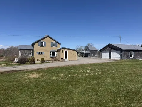 297 Graytown Road Sedgwick ME 04676