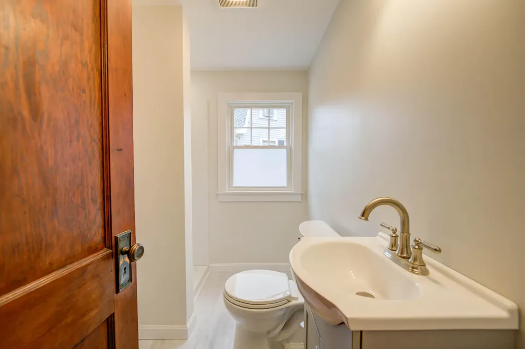 61 Shore Road Sebago ME 04029