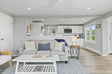 175 Beach Avenue Kennebunk ME 04043
