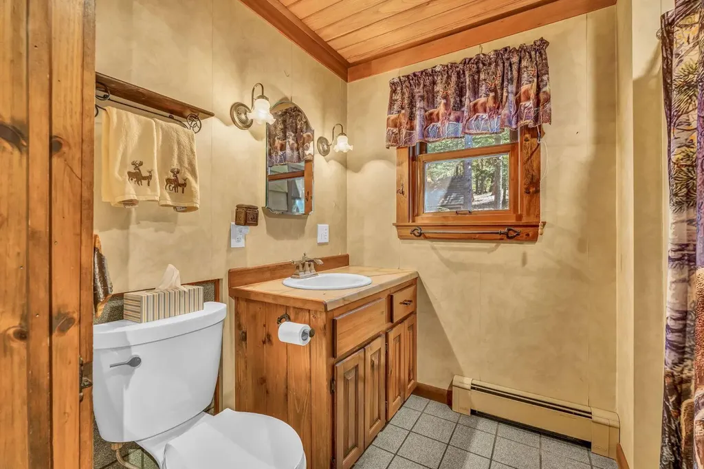 59 Fellows Cove Road Fayette ME 04349