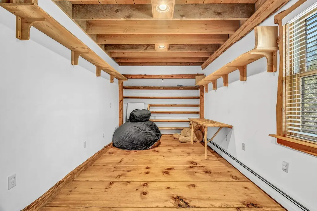 59 Fellows Cove Road Fayette ME 04349