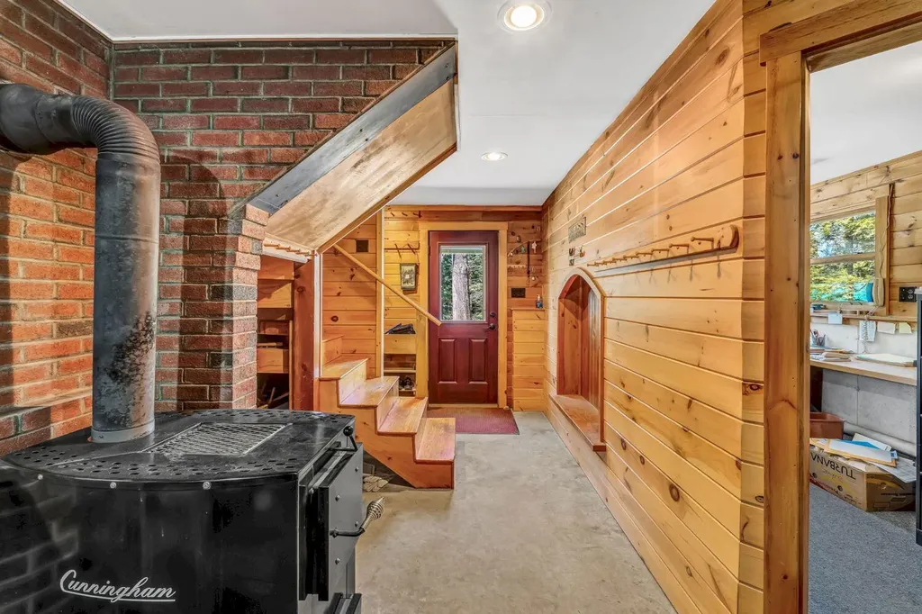 59 Fellows Cove Road Fayette ME 04349