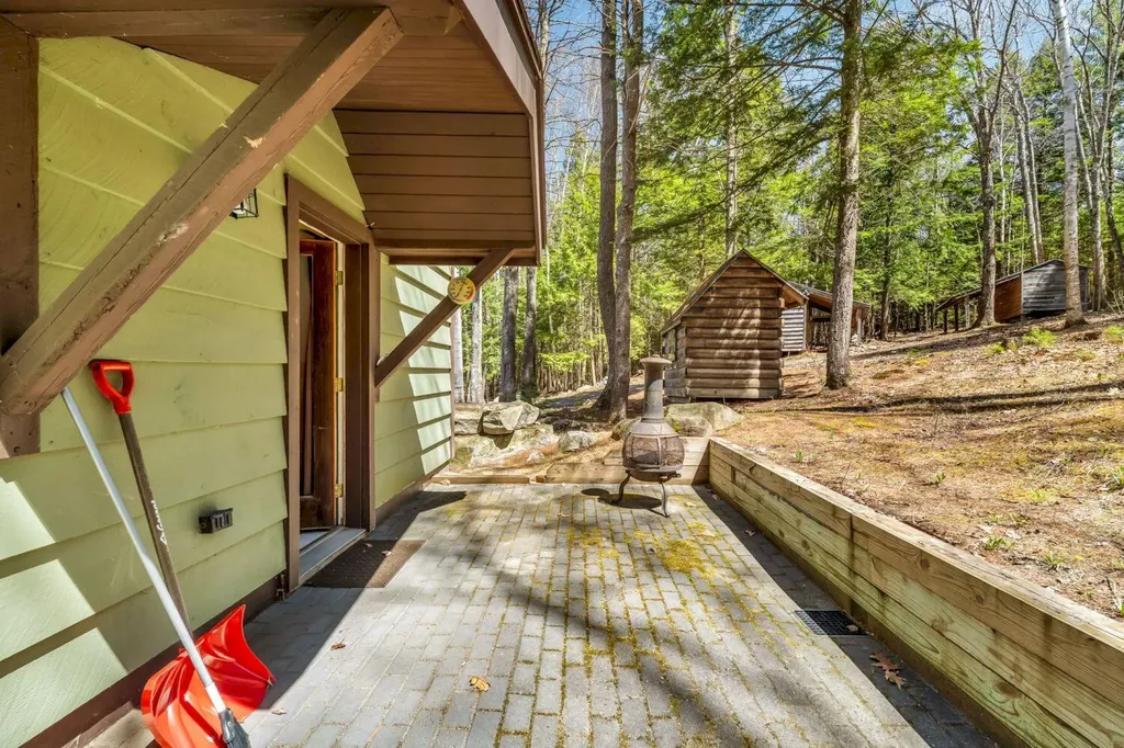 59 Fellows Cove Road Fayette ME 04349