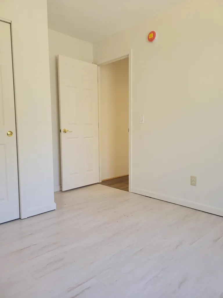 102 Outlook Drive Auburn ME 04210