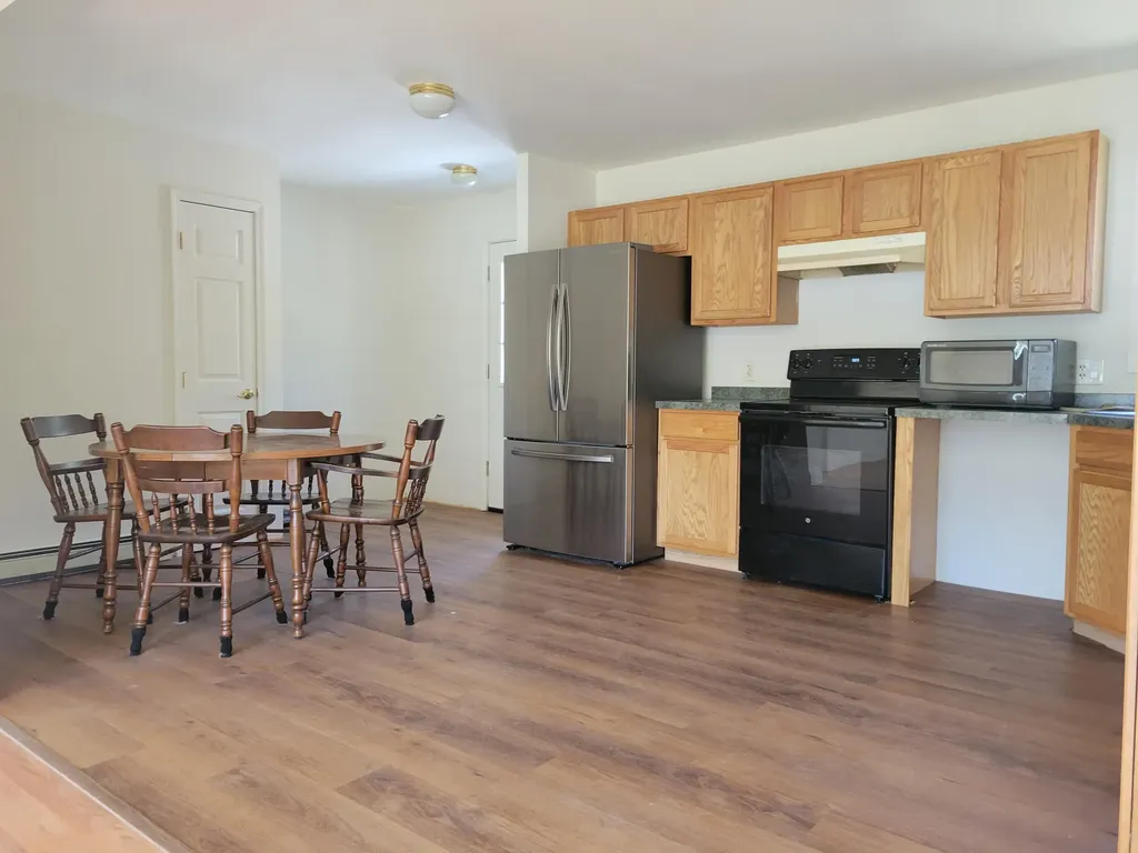 102 Outlook Drive Auburn ME 04210